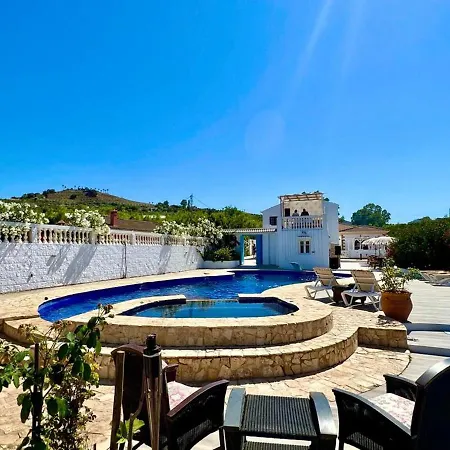 Runwild Hen Party Pool Fun For 6 Coin